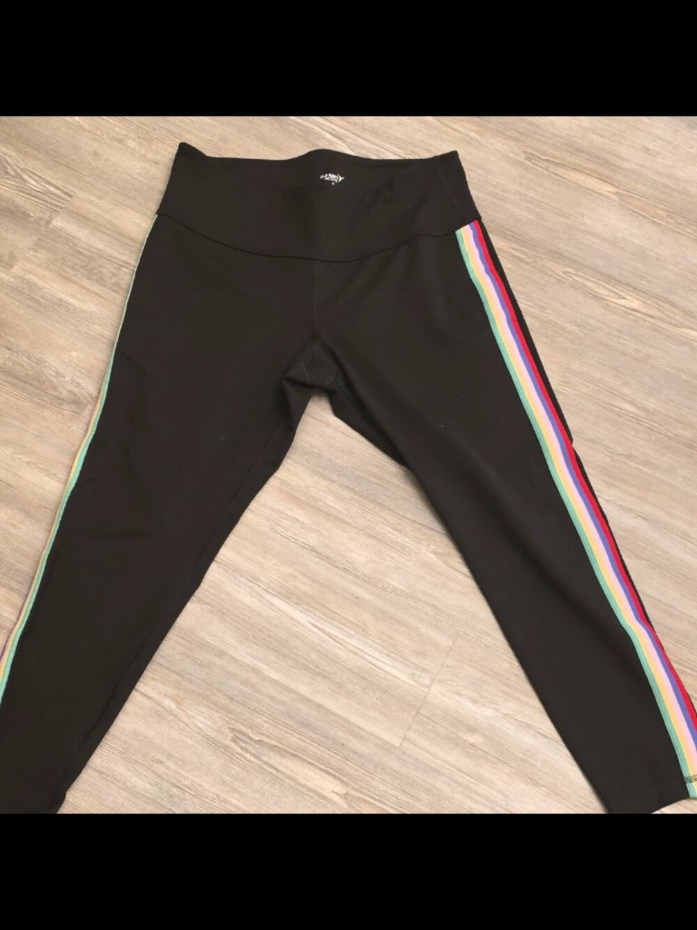Old Navy Active Stretch Leggings Rainbow Stripes Sz XL